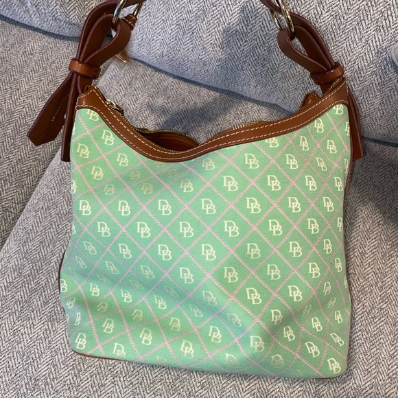 Dooney & Bourke shoulder bag - Picture 6 of 7